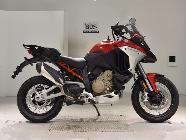 Ducati MULTISTRADA V4S 2025