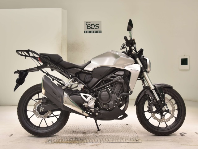 Honda CB250R 2018