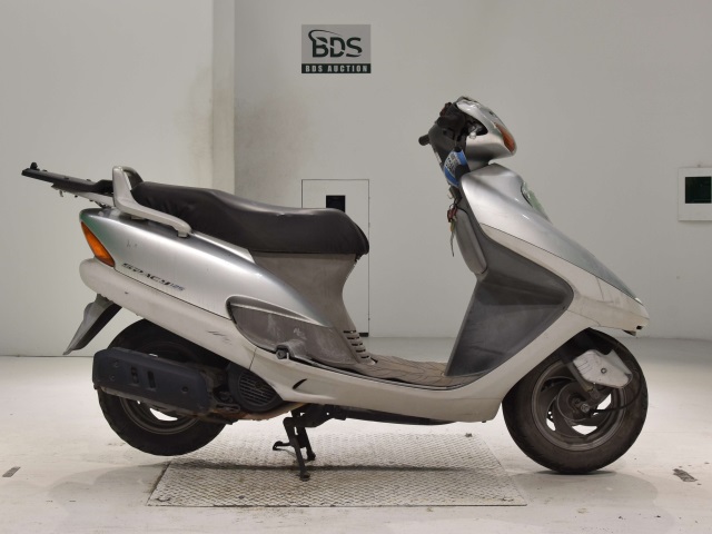 Honda SPACY125 2004