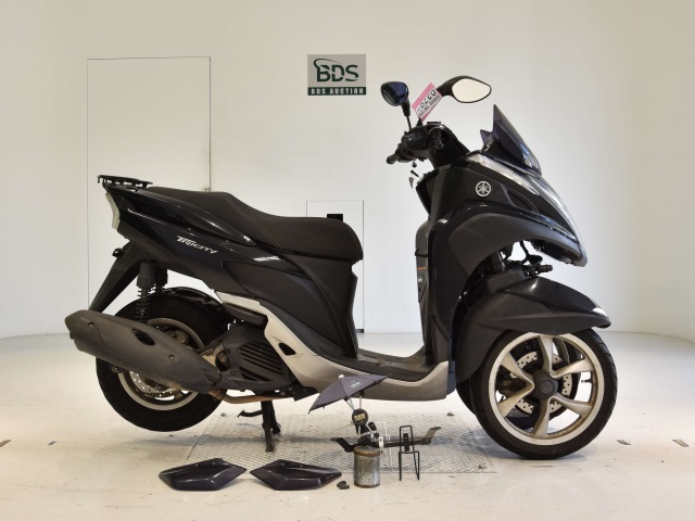 Yamaha TRICITY MW125 2015