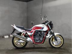 Honda CB400SFV 2011