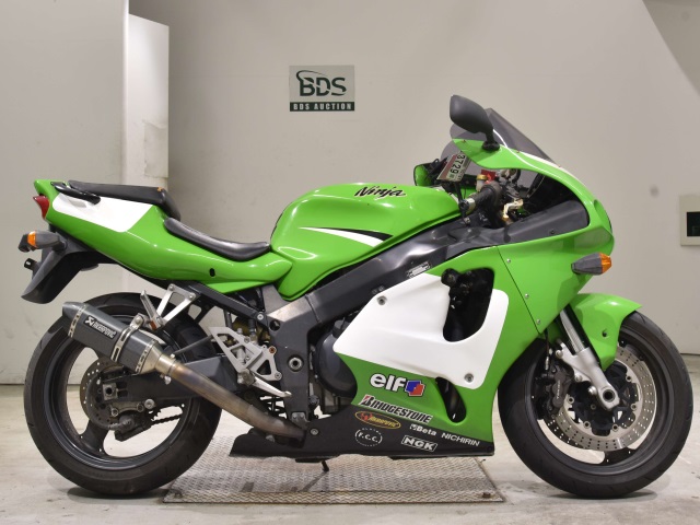 Kawasaki ZX-7R 2002
