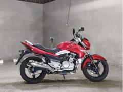 Suzuki GSR250