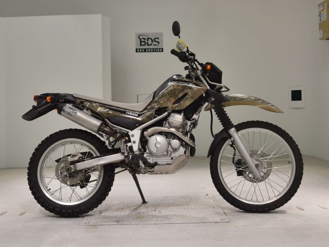Yamaha SEROW XT250 2010