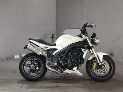 Triumph SPEED TRIPLE 2008