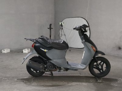 Suzuki LETS4