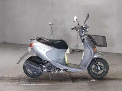 Suzuki LETS4