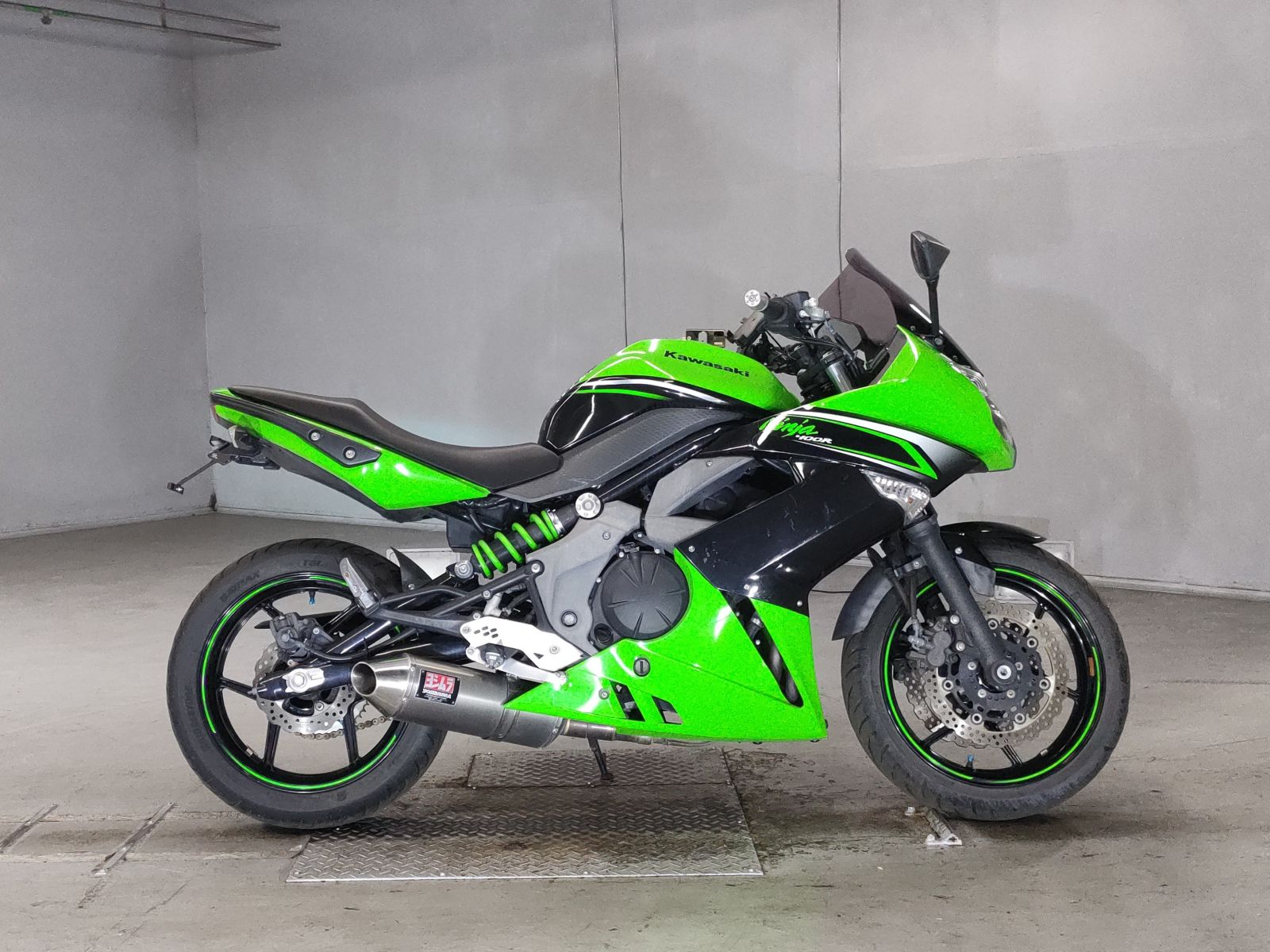 Kawasaki NINJA400R 2012