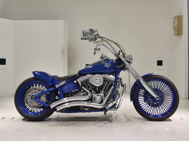 HD ROCKER C FXCWC1580 2009