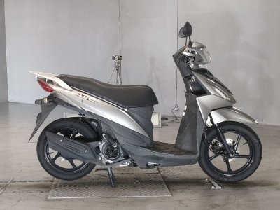 Suzuki ADDRESS V110