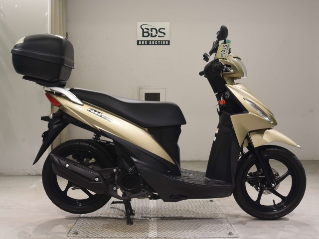 Suzuki ADDRESS V110