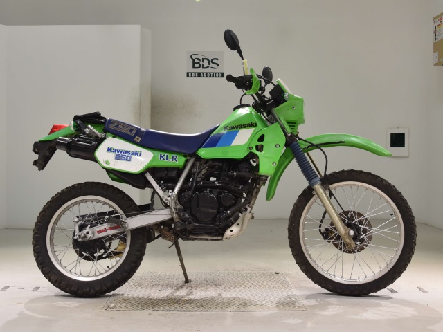 Kawasaki KL250R 1986