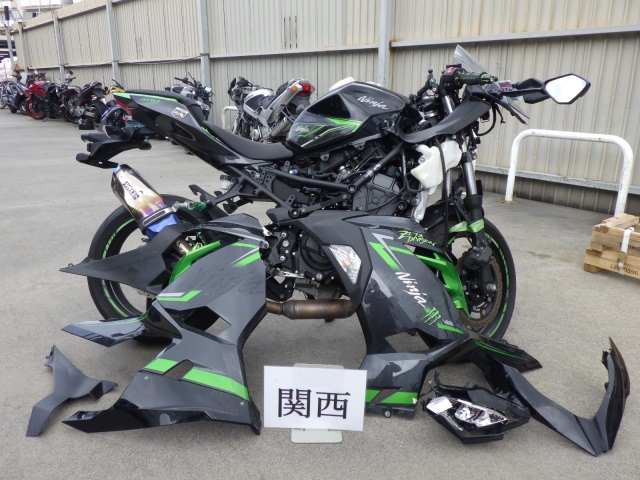 Kawasaki NINJA400 2022