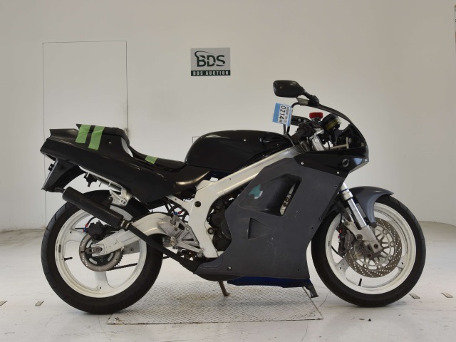 Suzuki RG125F GAMMA