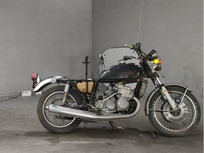 Suzuki GT750
