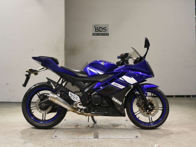 Yamaha YZF-R15 2012