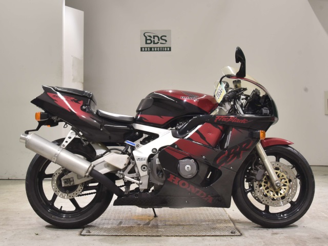 Honda CBR400RR 1996