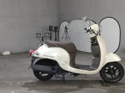 Honda GIORNO 2011