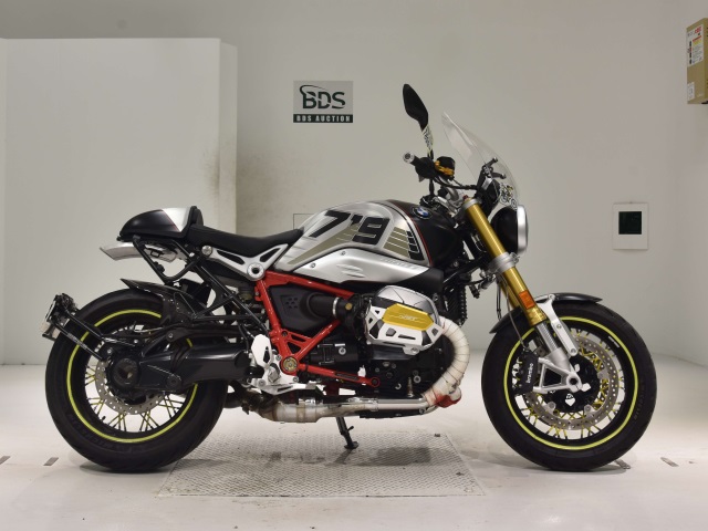 BMW R NINE T 2023