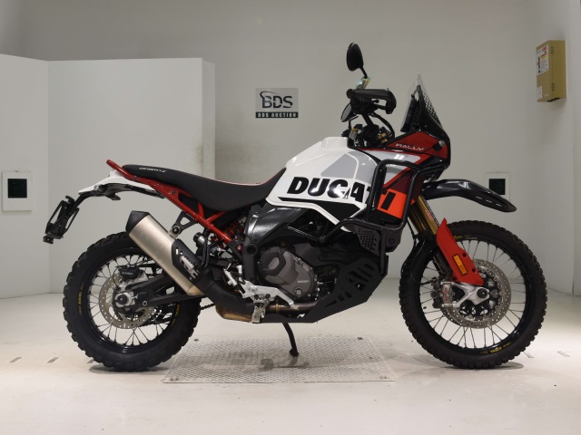 Ducati DESERT X 2024