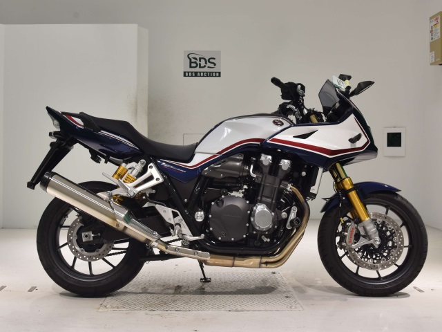 Honda CB1300SF BOLDOR 2022