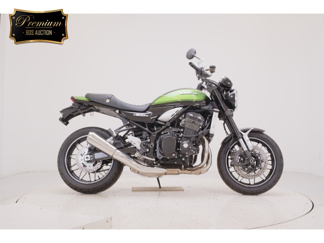 Kawasaki Z900RS 2025