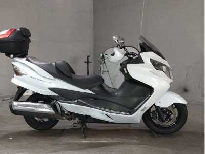 Suzuki SKYWAVE 250