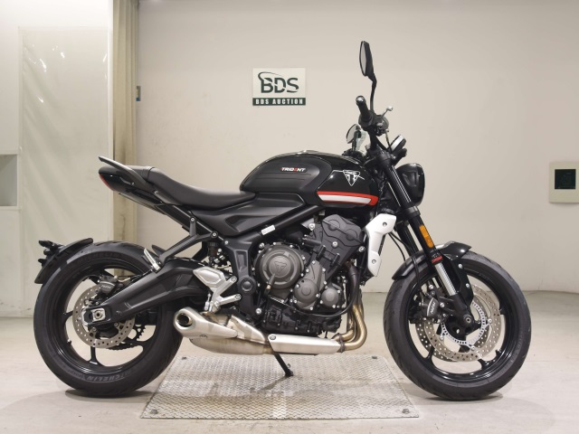 Triumph TRIDENT660 2022