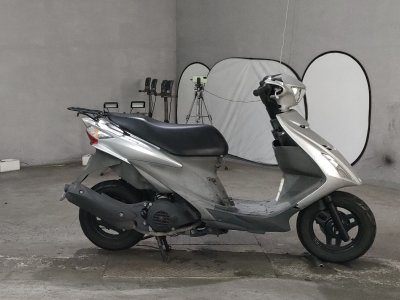 Suzuki ADDRESS V125