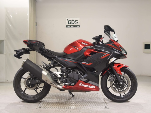 Kawasaki NINJA400 2019