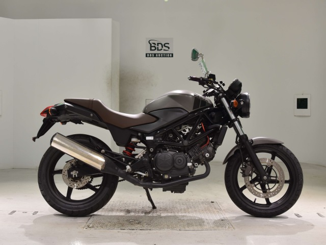 Honda VTR250 2017