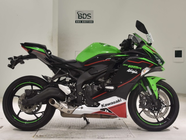 Kawasaki NINJA ZX-25R 2022