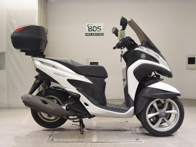 Yamaha TRICITY MW125 2015