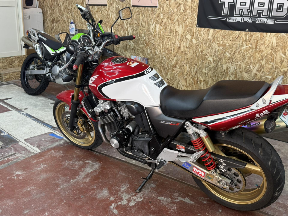 Honda CB400SFV 2006