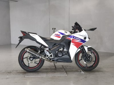 Honda CBR125R 2013