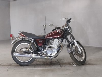 Yamaha SR400 2015
