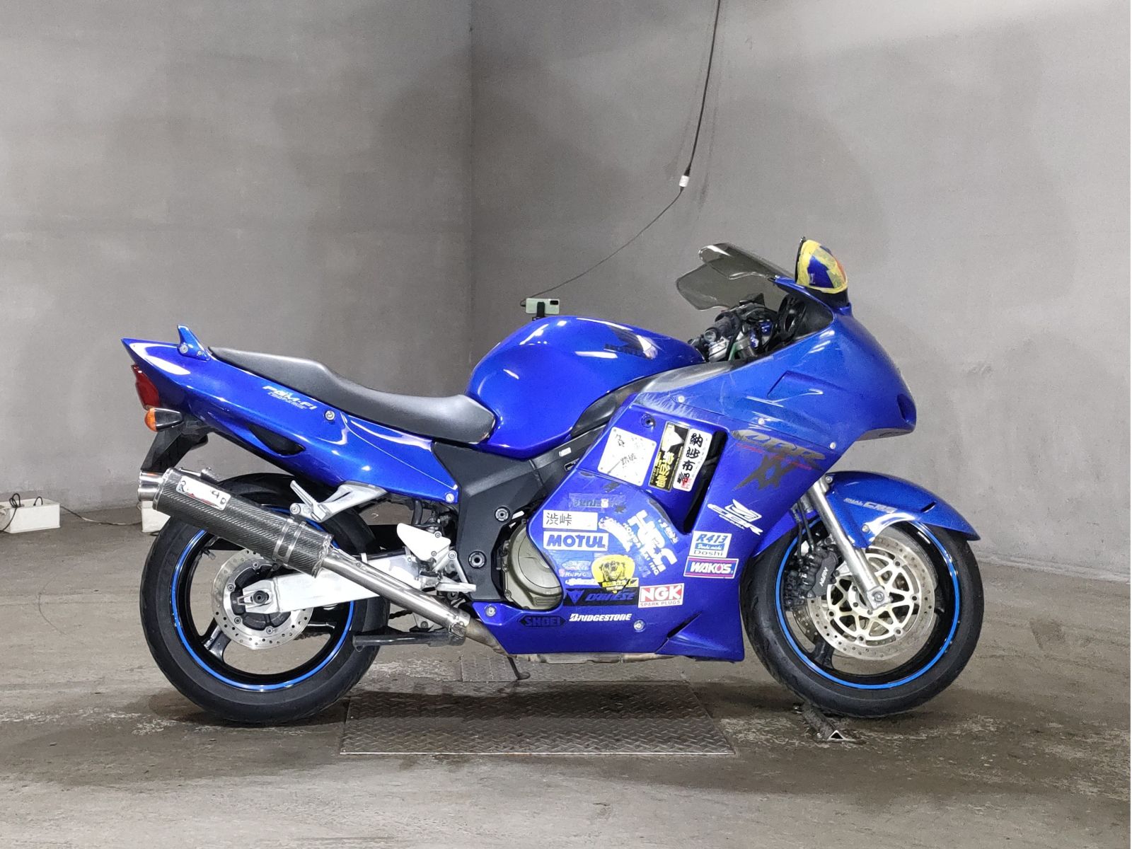 Honda CBR1100XX BLACKBIRD 1999