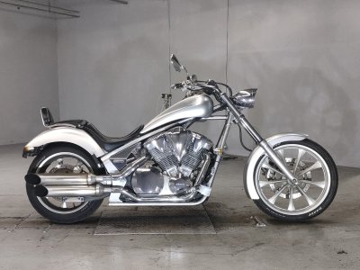Honda VT1300CX FURY 2011