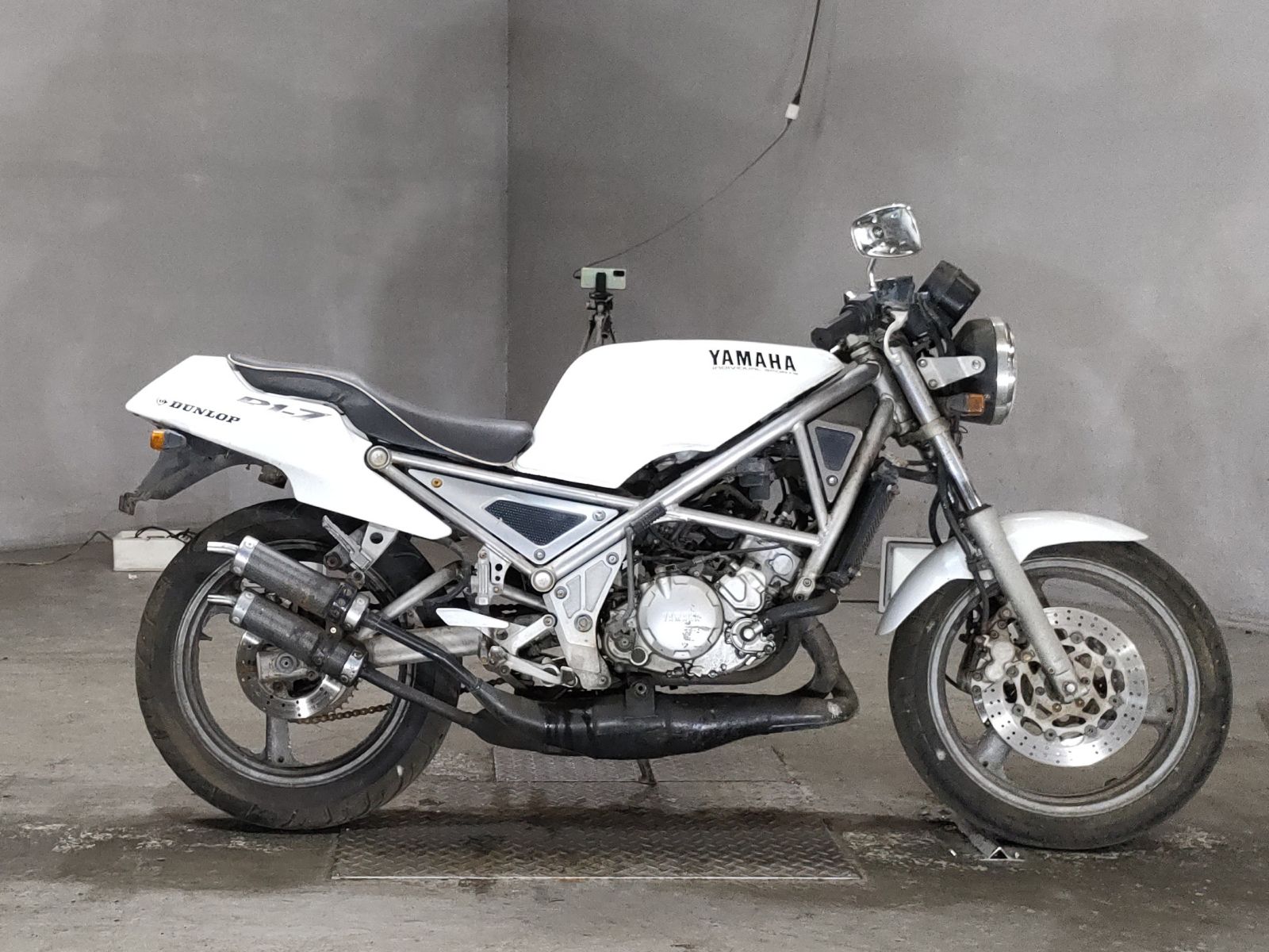 Yamaha R1-Z 1990