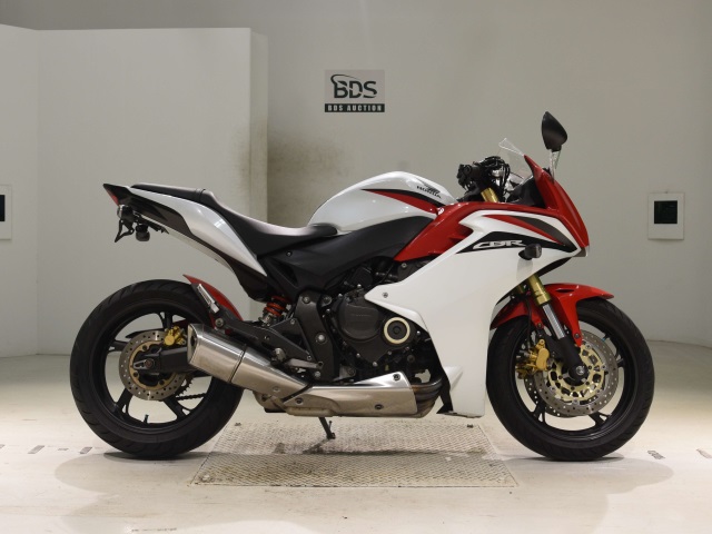 Honda CBR600F 2011