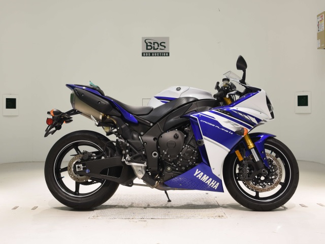 Yamaha YZF-R1 2015