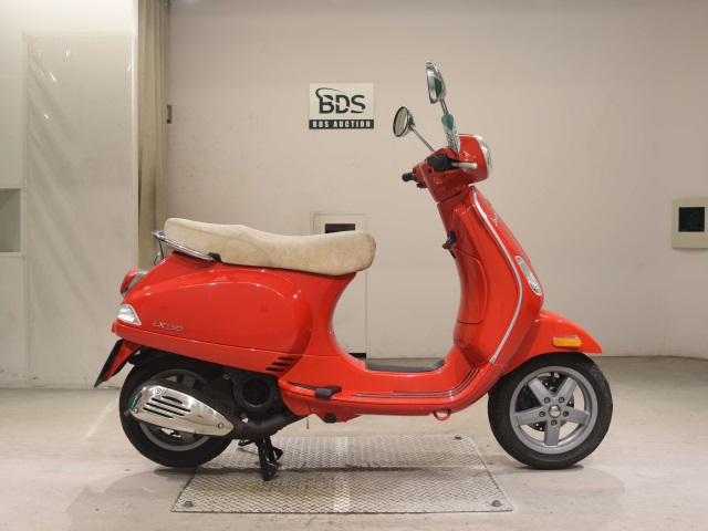 Vespa LX150