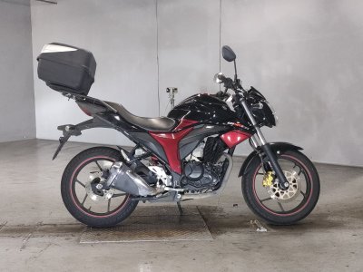 Suzuki GIXXER150