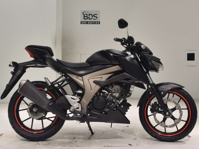 Suzuki GSX-S125