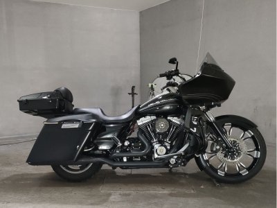 HD ROAD GLIDE FLTRX1690 2011