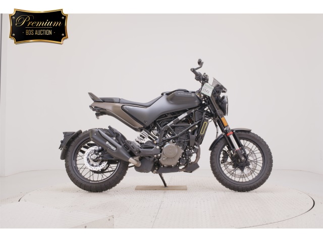 Husqvarna SVARTPILEN 125 2023