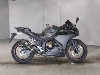 Honda CBR400R 2020