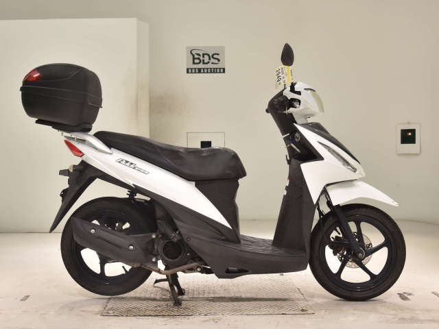 Suzuki ADDRESS V110