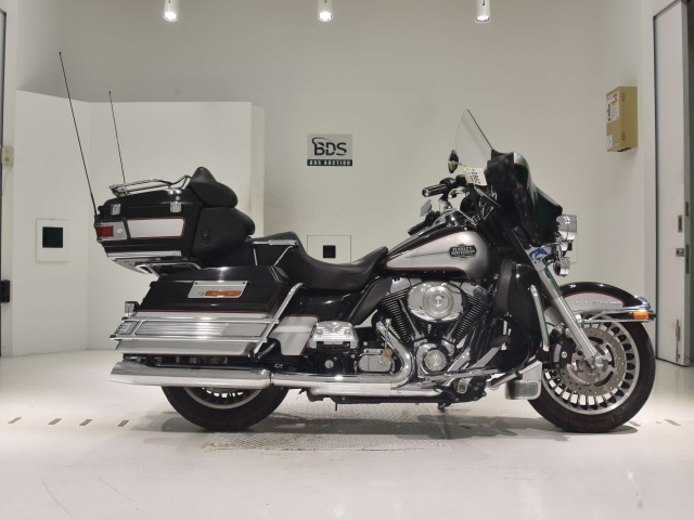 HD ELECTRA GLIDE FLHTCU1580 2009
