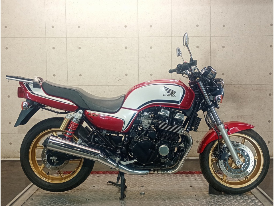 Honda CB750 2010